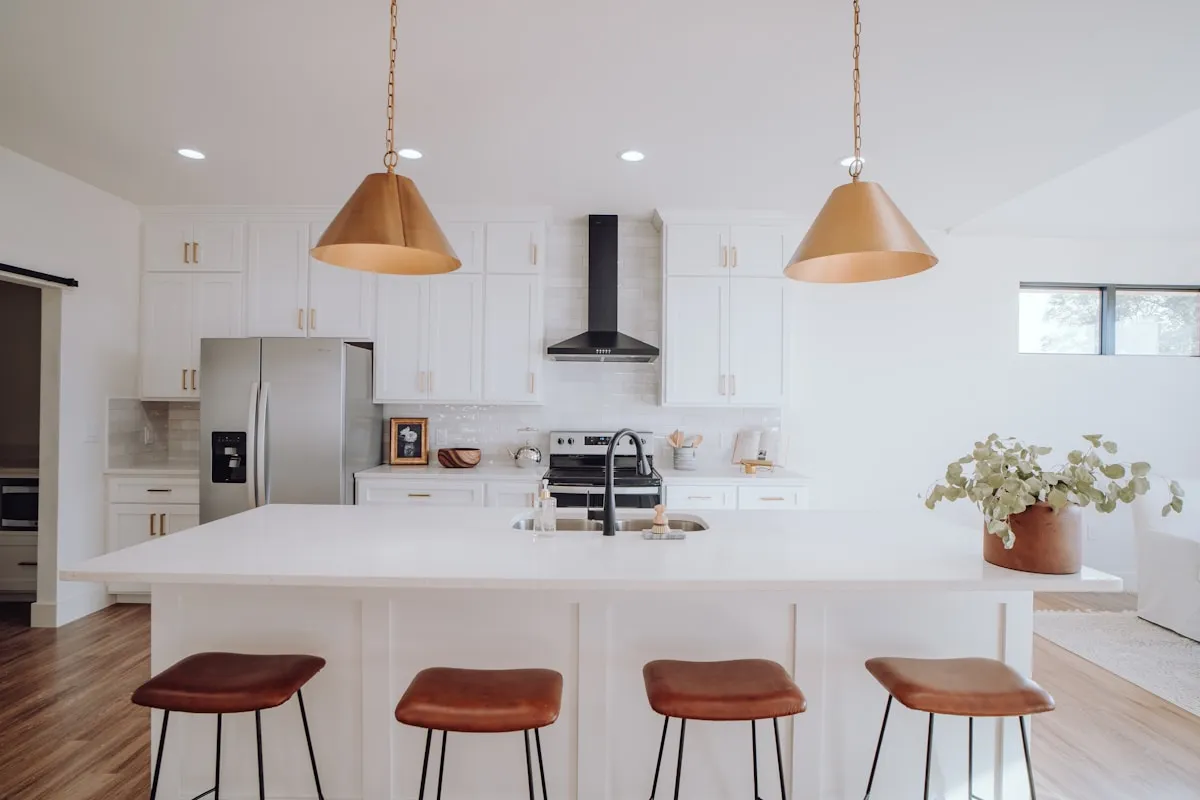 round hill estate, kitchen