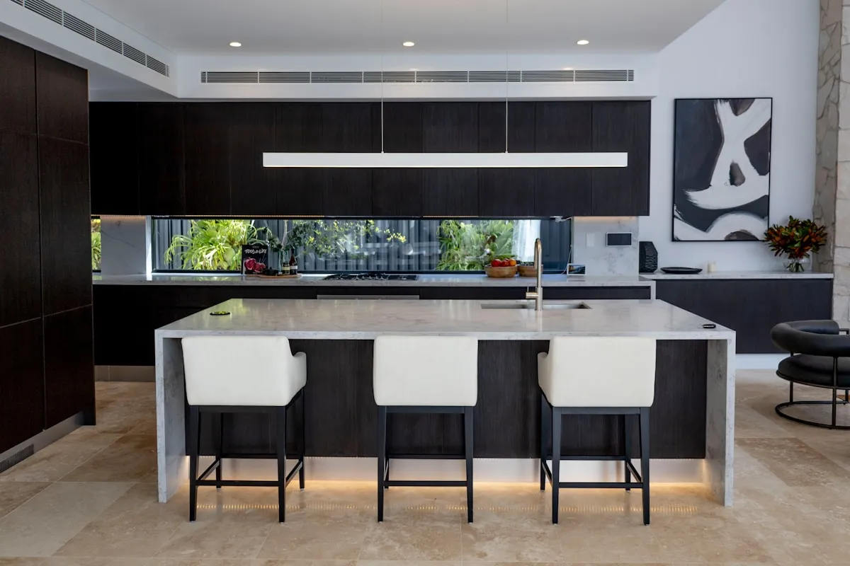 seaside serenity, kitchen